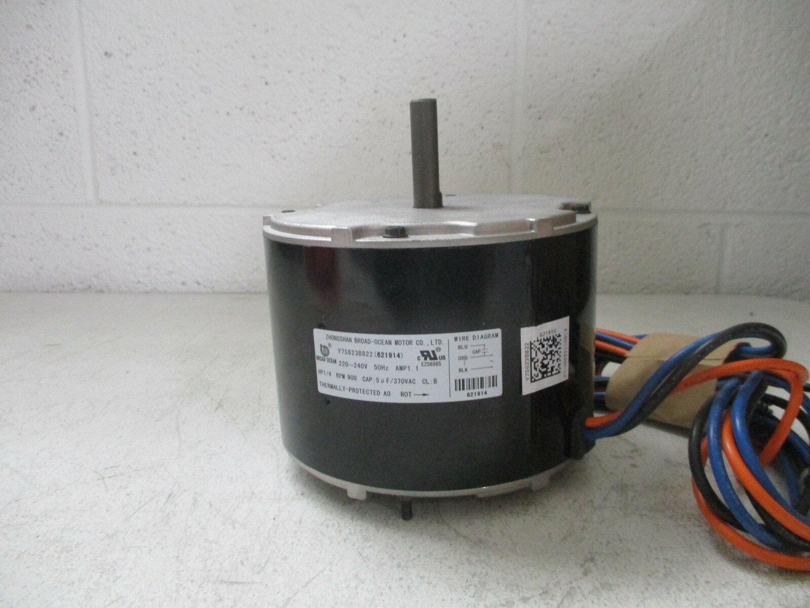NEW OEM Zhongshan BroadOcean Condenser Fan Motor Y7S623B822 220240V 1