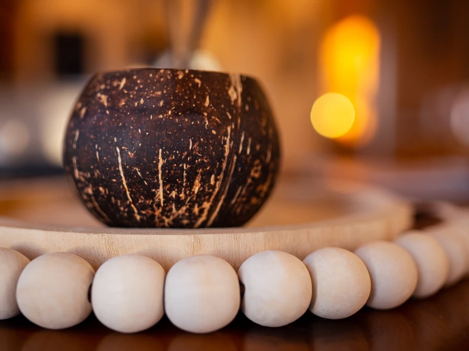 Geniune Coconut Shell Candle - Image 2 of 4