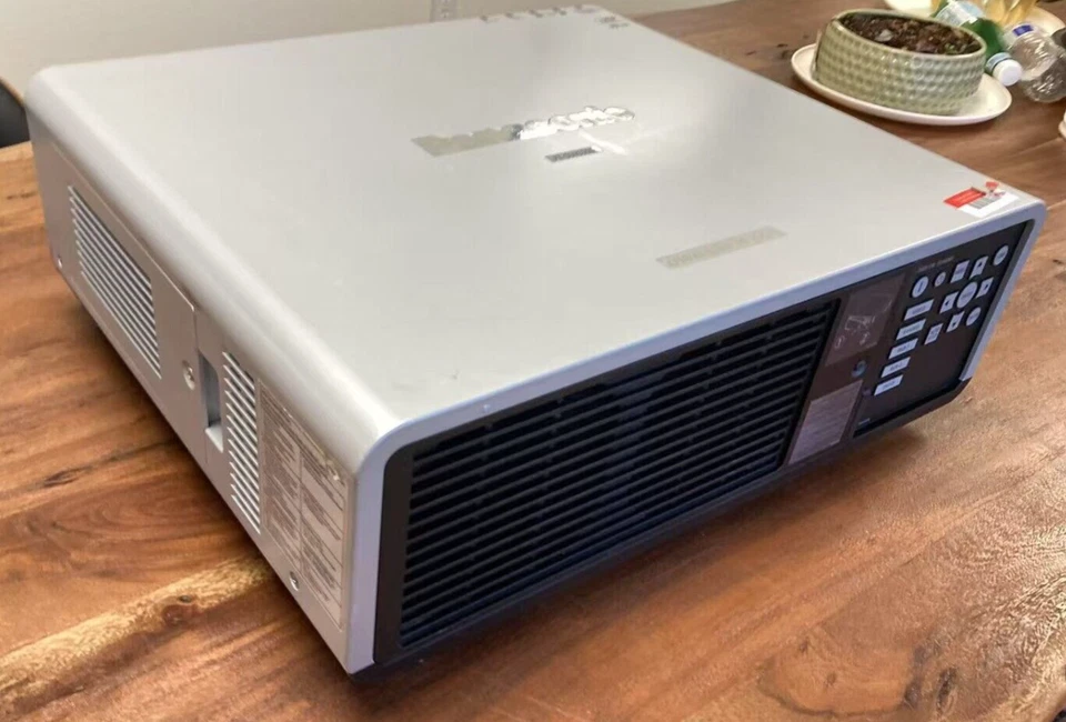 Panasonic DLP PT-DW6300US WXGA Projector 6,000 Lumens Tested Working - 437 Hours - Image 3 of 4