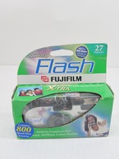 Fujifilm QuickSnap Flash 35mm One Time Use Camera 800 Speed 27 Exp Expired 2006