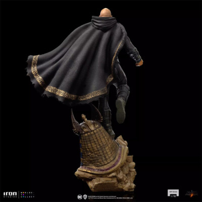 IRON STUDIOS Black Adam 1/10 Scale Statue Model DCADAM76222-10