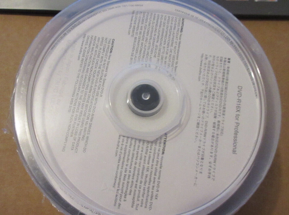 Taiyo Yuden DVD-R Blank Media Printable Watershield 16x 50pk - Image 2 of 2