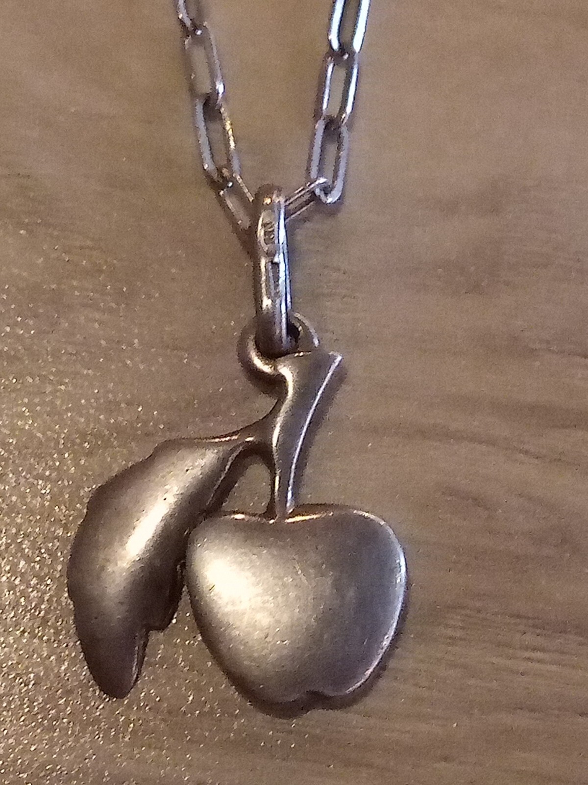 925 Solid Silver "Apple Pendant" On Cable Like Ch… - image 2