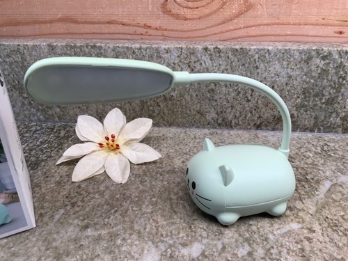 LED Portable Desk Lamp Small Kitten Cat Mint Green NIB - Picture 3 of 3