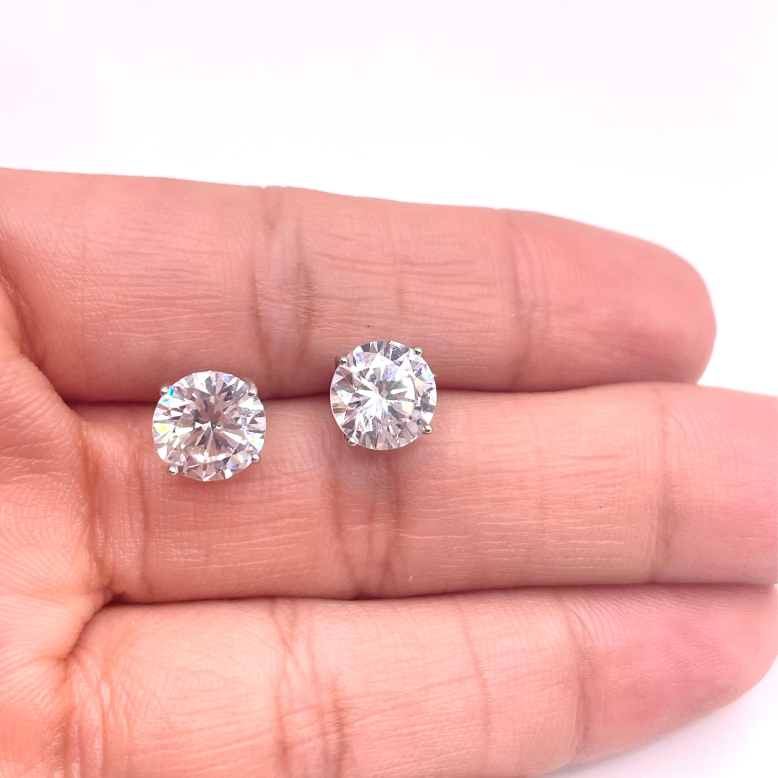 White gold finish 8mm Round Cut Created diamond Stud earrings Free Postage