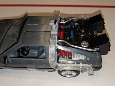 Jada Toys Back to the Future 2 1:24 DeLorean Time Machine (31468