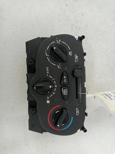 COMMANDE A/C PEUGEOT 206 Reference Behr : 85858 EUR 10,00 - FR