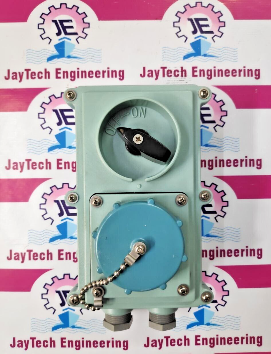 SANKO GUICHI RL-2 SOCKET WITH INTERLOCK WATERTIGHT SWITCH