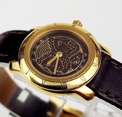 Women's SWISS Watch FENDI 800L. 