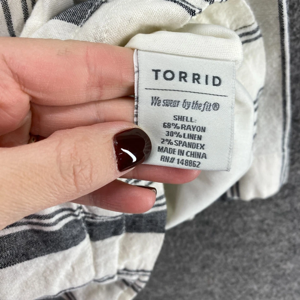 Blazer Torrid Mujer 2 Blanco Rayas Lino Cuello Abotonado Manga Larga Bolsillos Foto 4 de 4