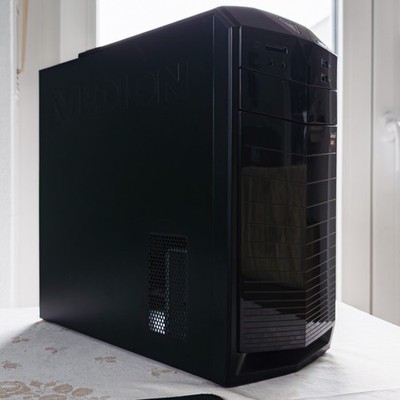 Aldi PC Medion Akoya / Radeon R7 / AMD A10 7800 FM2+ / 2GB RAM / Ohne Festplatte