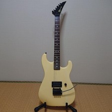 CHARVEL Model 2 E-Gitarre Pearl White Kahler Tremolo DiMarzio
