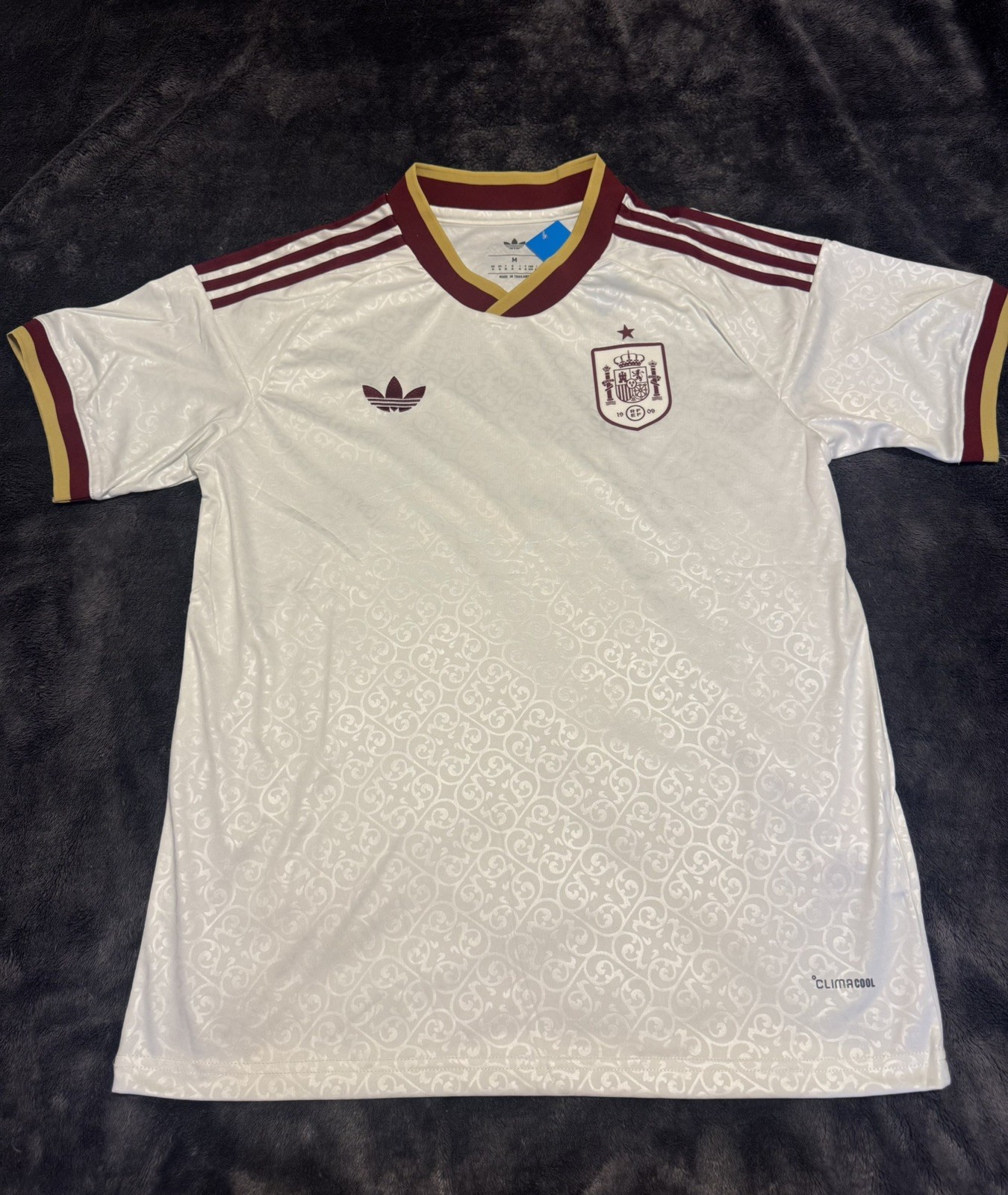 Maillot officiel de l'Espagne finitions premium coupe athlétique