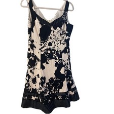 Nine West Black White lined Dress Women’s Size 10