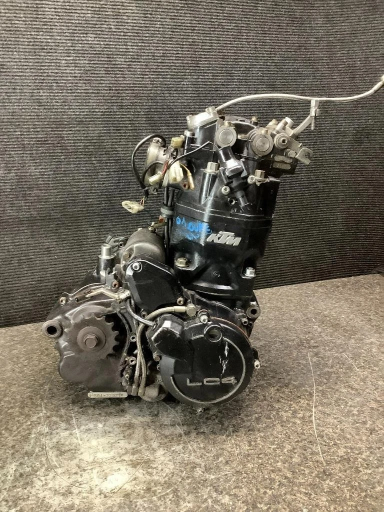 Preços baixos em Motocicletas e Scooters KTM Motores Completos | eBay