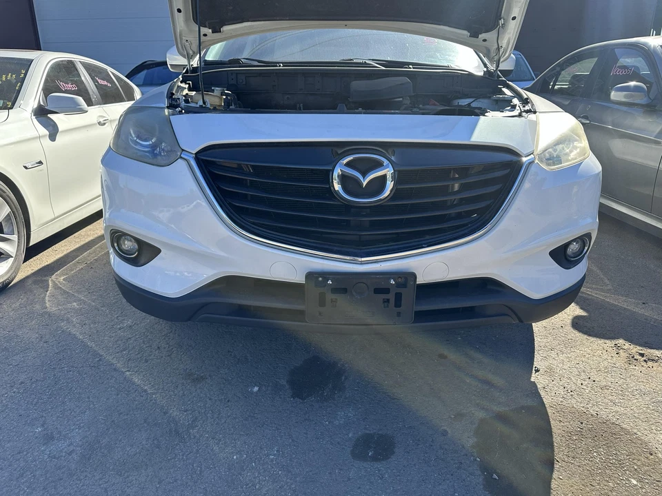 Used Front Bumper Assembly Front fits: 2014 Mazda CX-9 Grand Touring fog lamps F — 第 2/4 张图片