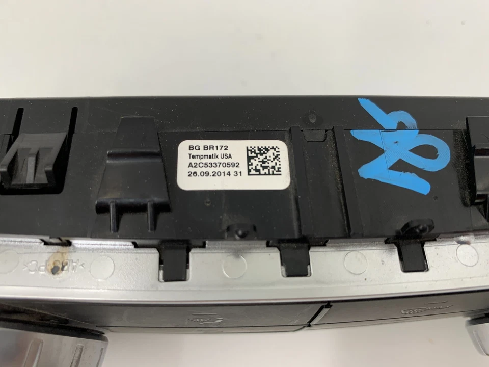 2014-2015 Mercedes-Benz SLK AC Heater Climate Control Unit OEM D03B45081 - Image 4 of 4