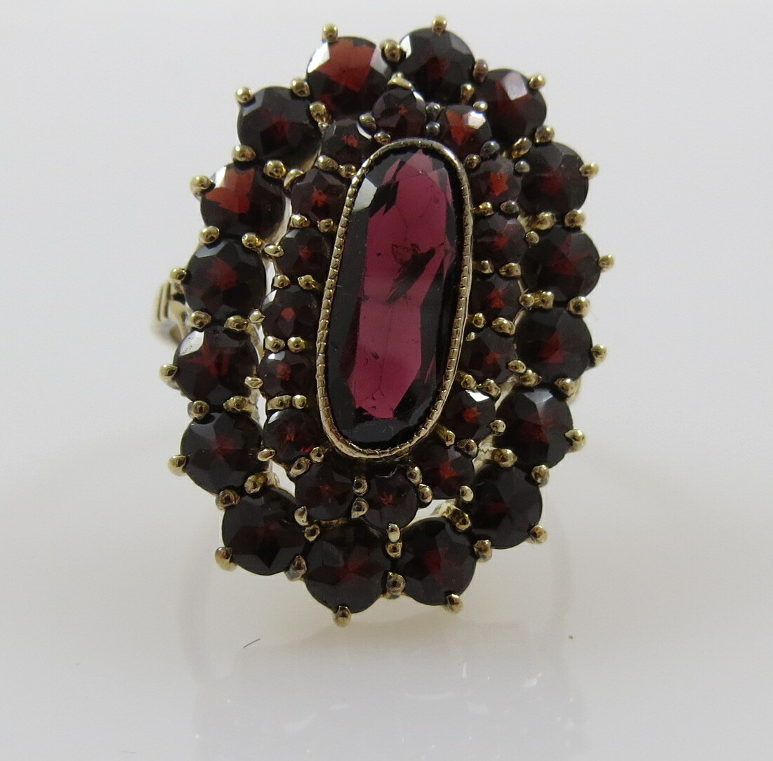 Details zu Vintage 333er Goldring mit Granaten, Handarbeit um 1950/60, Gr. 56 (0378) Echt günstig