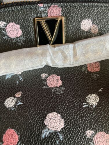 Borsa Victoria's Secret nuova con etichette The Victoria Slouchy nera rosa scuro floreale - Foto 4 di 8