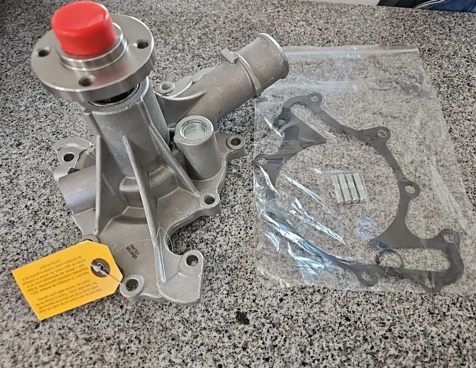 Bomba de agua US4105 US Motor Works 1997-2005 Ford Econoline serie E F150 4,2 L V6 Foto 3 de 4