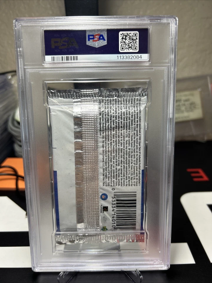 2000 SP Authentic Football Foil Pack PSA 8 NM-MT - Image 2 of 2