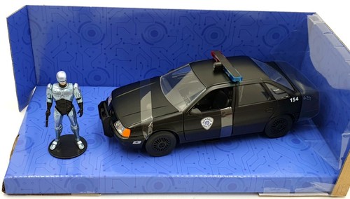 Jada 1/24 Scale Diecast 33743 - Robocop & OCP Ford Taurus - Black - Picture 3 of 5