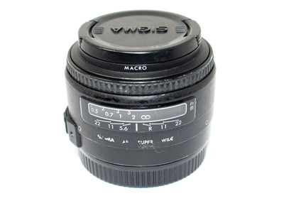 Sigma AF Objektiv 24 mm f/2,8 Super-Wide II nur für Canon EOS FILM SLR