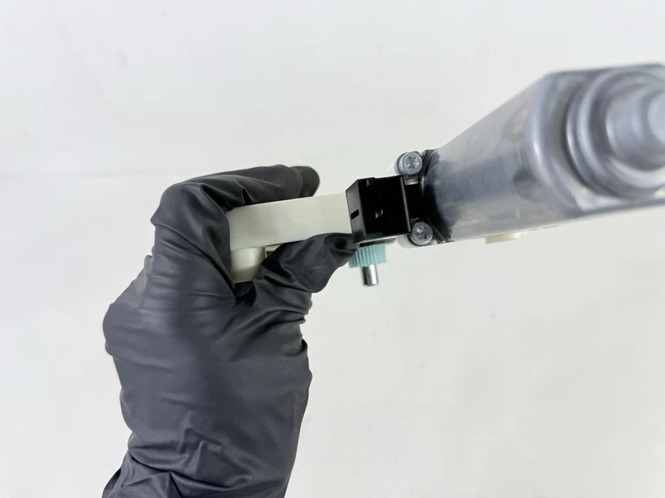 Volkswagen Golf 2015-2017 puerta delantera izquierda motor regulador ventana eléctrica fabricante de equipos originales Foto 3 de 4