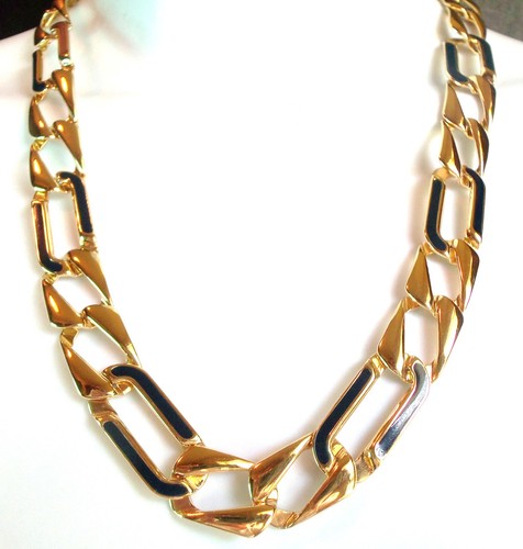 BLACK CHAIN NECKLACE ESTATE JEWELRY 