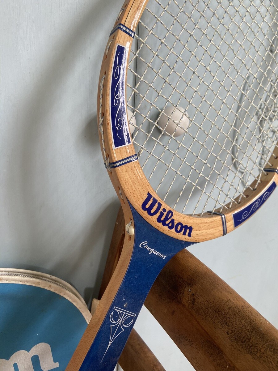 RAQUETTE DE TENNIS vintage Wilson signer Chris Evert en très bon état
