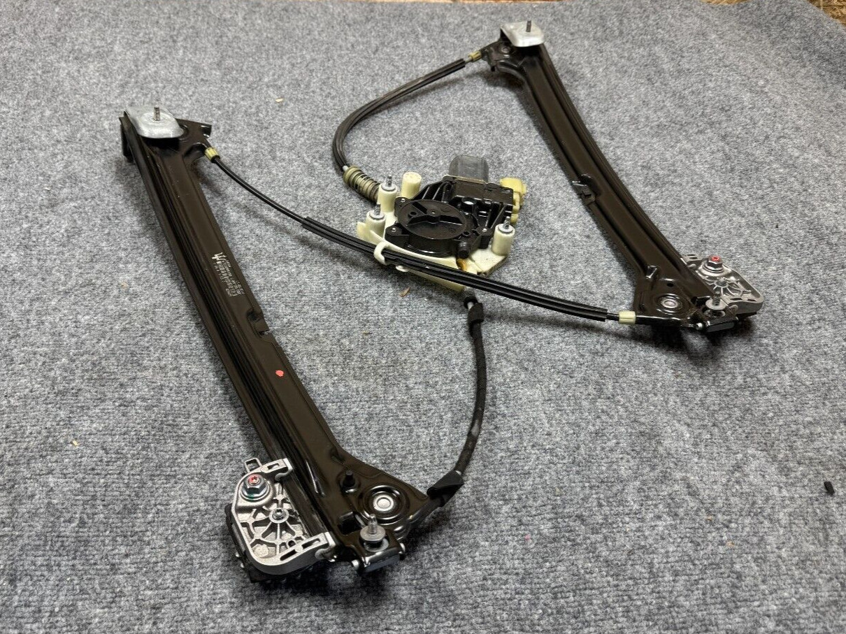 MASERATI GHIBLI M157 14-17 OEM FRONT RIGHT WINDOW GLASS REGULATOR W/ MOTOR 60K