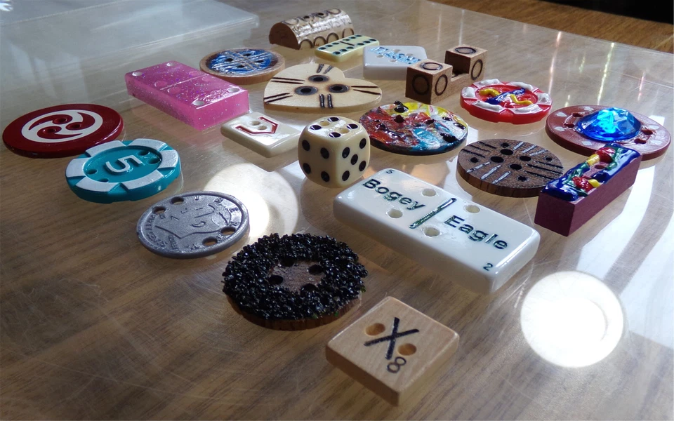 ART BUTTON LOT #2 Handmade Mix Wood Clay Cork Acrylic Poker Burn Paint Carve 3-D - Image 2 of 4