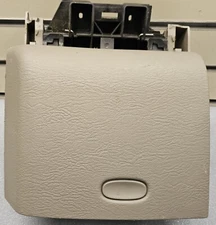 02-05Dodge RAM Dash 2 CUP HOLDER DRINK HOLDER CENETER CONSOLE Light TAN CH7