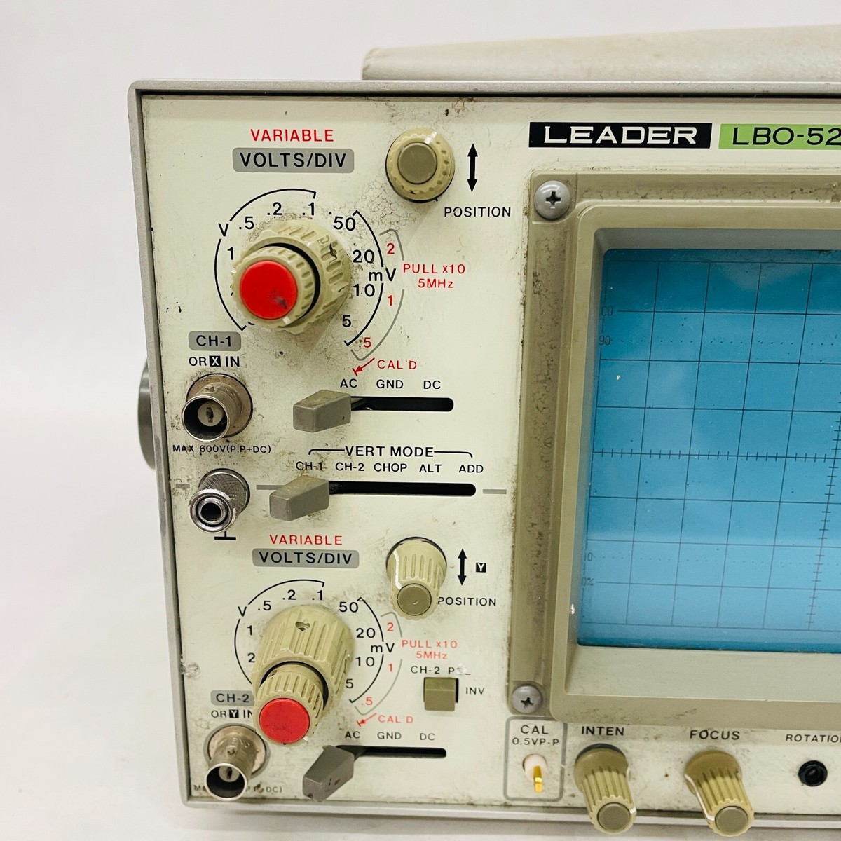 Leader LBO-522 Dual Channel 20 MHz Oscilloscope with Probes Leader LBO-522 Dual Channel 20 MHz Oscilloscope with Probes