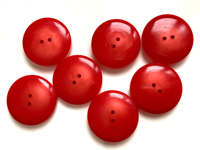 Lot De 7 Boutons Vintage Rouges 27 Mm - Plastique, France, Pour Artisanat Et Vêtements