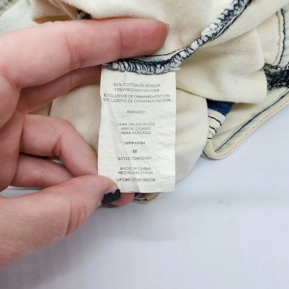 Top para mujer Jolt de mezclilla blanqueada de un solo pecho sin mangas con botones Foto 4 de 4