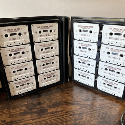The One Year Bible On Cassette: Entire King James Version in 365 Daily Recording - Picture 6 of 7