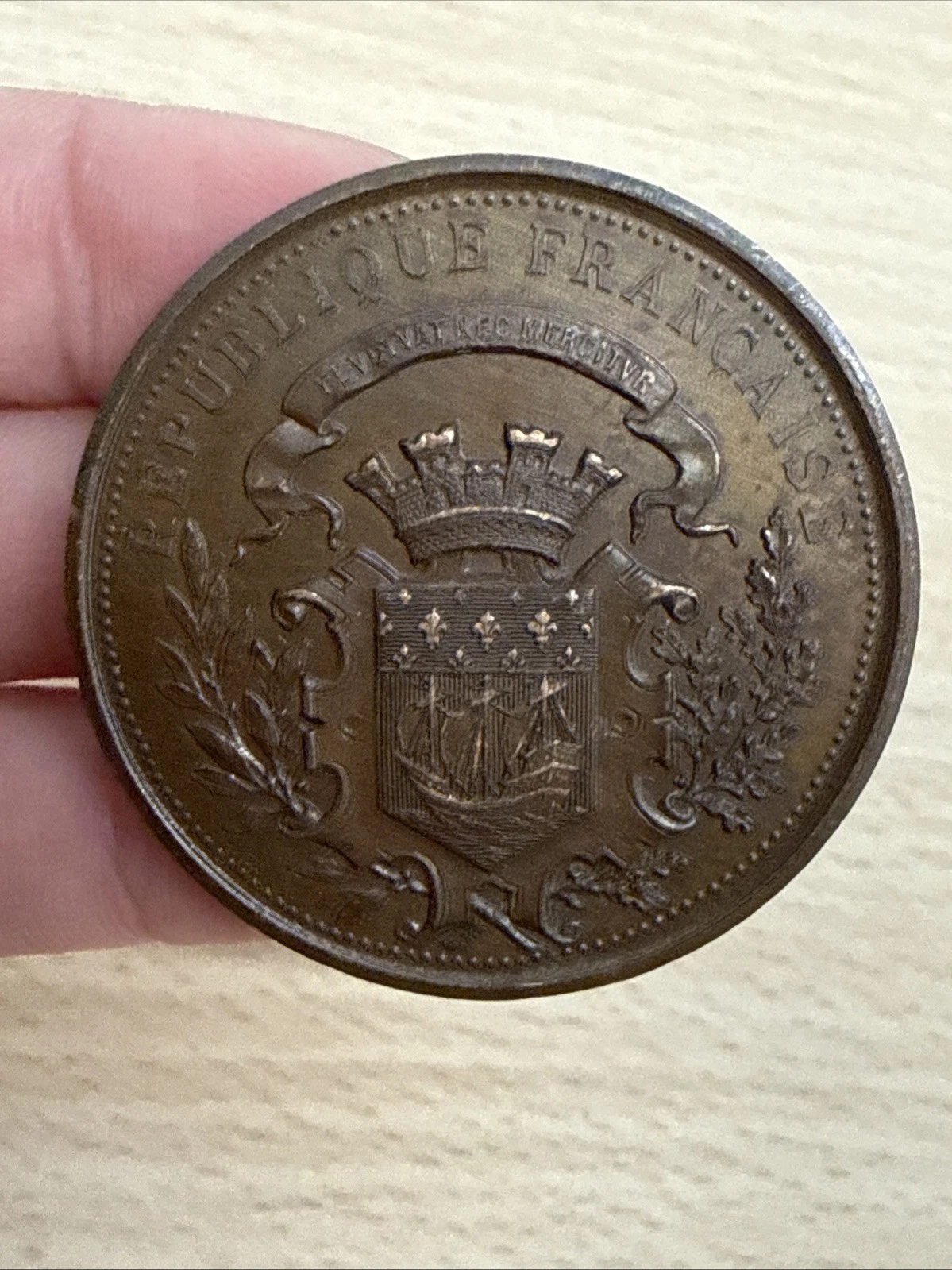 Médaille Assistance Publique Quête Pour Les Pauvres En Bronze