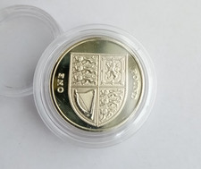 2015 Royal Shield £1 One Pound Coin 5th Portrait Brilliant Uncirculated See Note