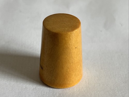 Vintage Wooden Thimble Mikhail Gorbachev And Boris Yeltsin United For Liberty - Picture 8 of 9