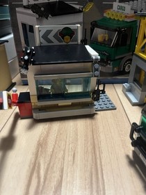 LEGO City 60169 Delivery Center with Container Truck Set