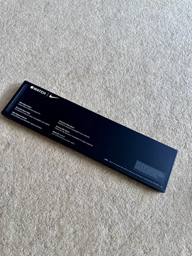 Apple Watch Series 7 Nike - Picture 3 of 6