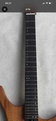 24frets 5 piece neck Headless Electric guitar T contour 。