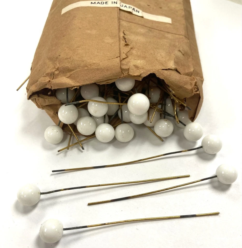 144 VIDRIO BLANCO JAPONÉS ANTIGUO 8mm. PINS CABEZA FLEXIBLE DE LATÓN ENVEJECIDO CON CUENTAS 2" 4005 Foto 4 de 4