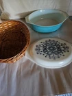 Vintage PYREX  Promotional 2-1/2 Quart Lidded Casserole Dish, Style # 045 Blue