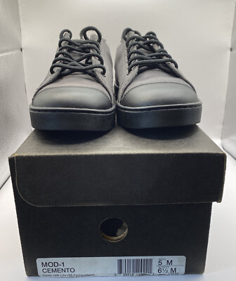 NEW ** Woobies Shoes Mod-1 Black Cemento Womens 6.5M - Mens  display picture 1
