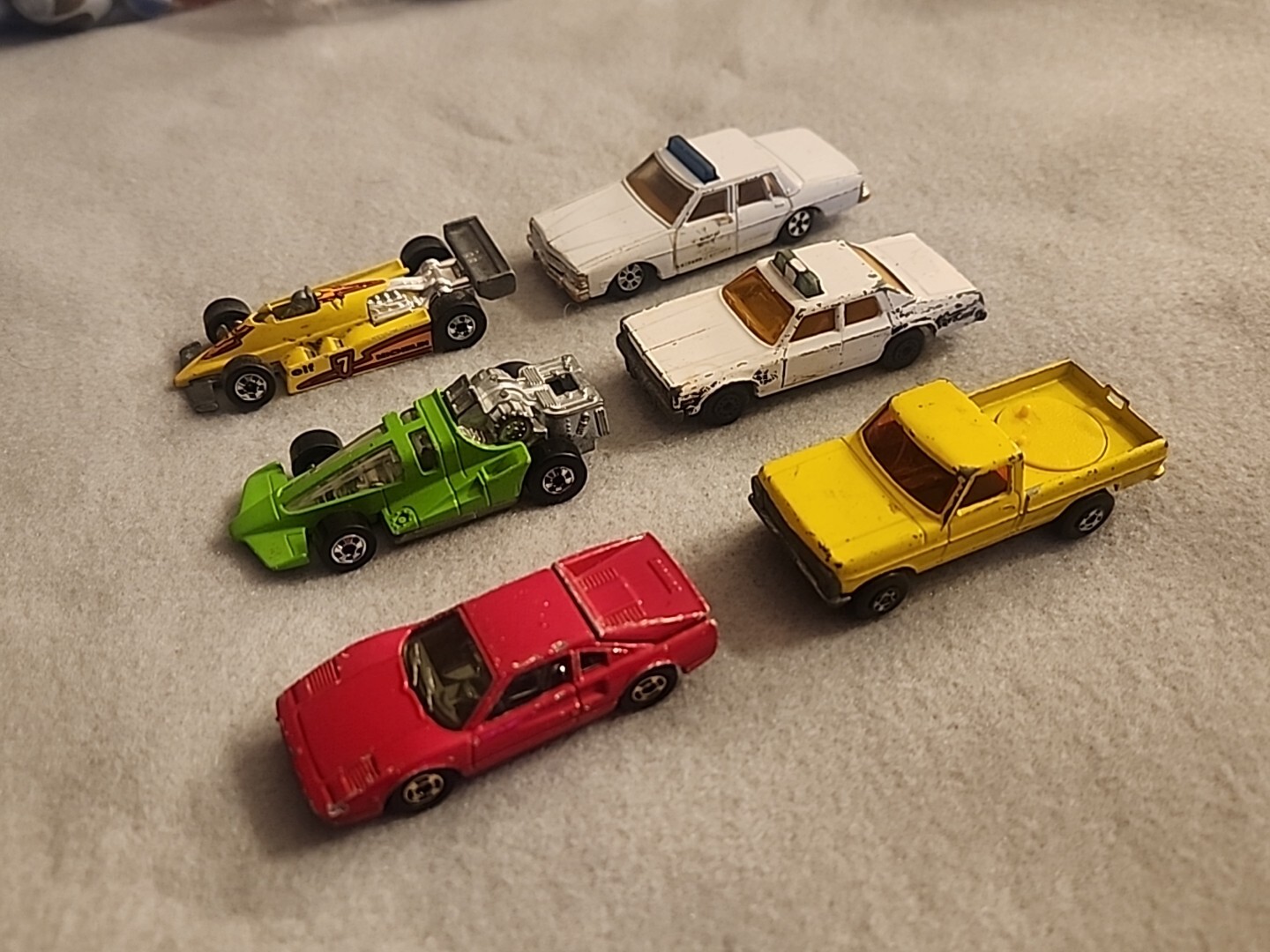 Vintage Hot Wheels Matchbox Lot Of 6 Mixed Cars 70s/80s Plymouth, Ferrari, Etc..