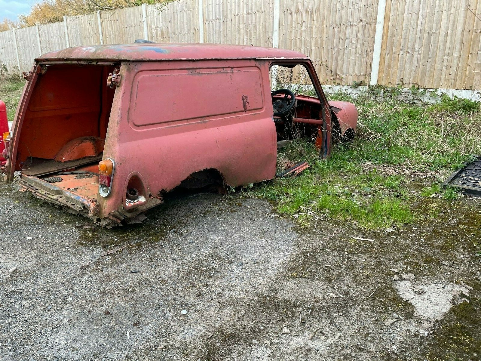 Image 1 - Morris mini panel van. NOT Austin, cooper S RHD