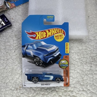 Hot Wheels HW Digital Circuit Solid Muscle Diecast 1:64 Blue 2017 Pickup Truck