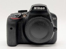 Nikon D3400 - Ships Free